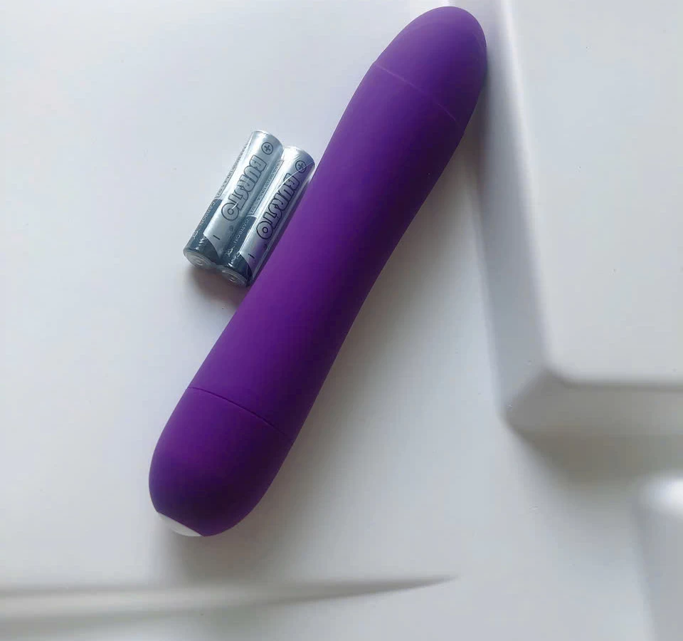 Máy mát xa ngón tay rung điểm G Svakom Keri pin sạc