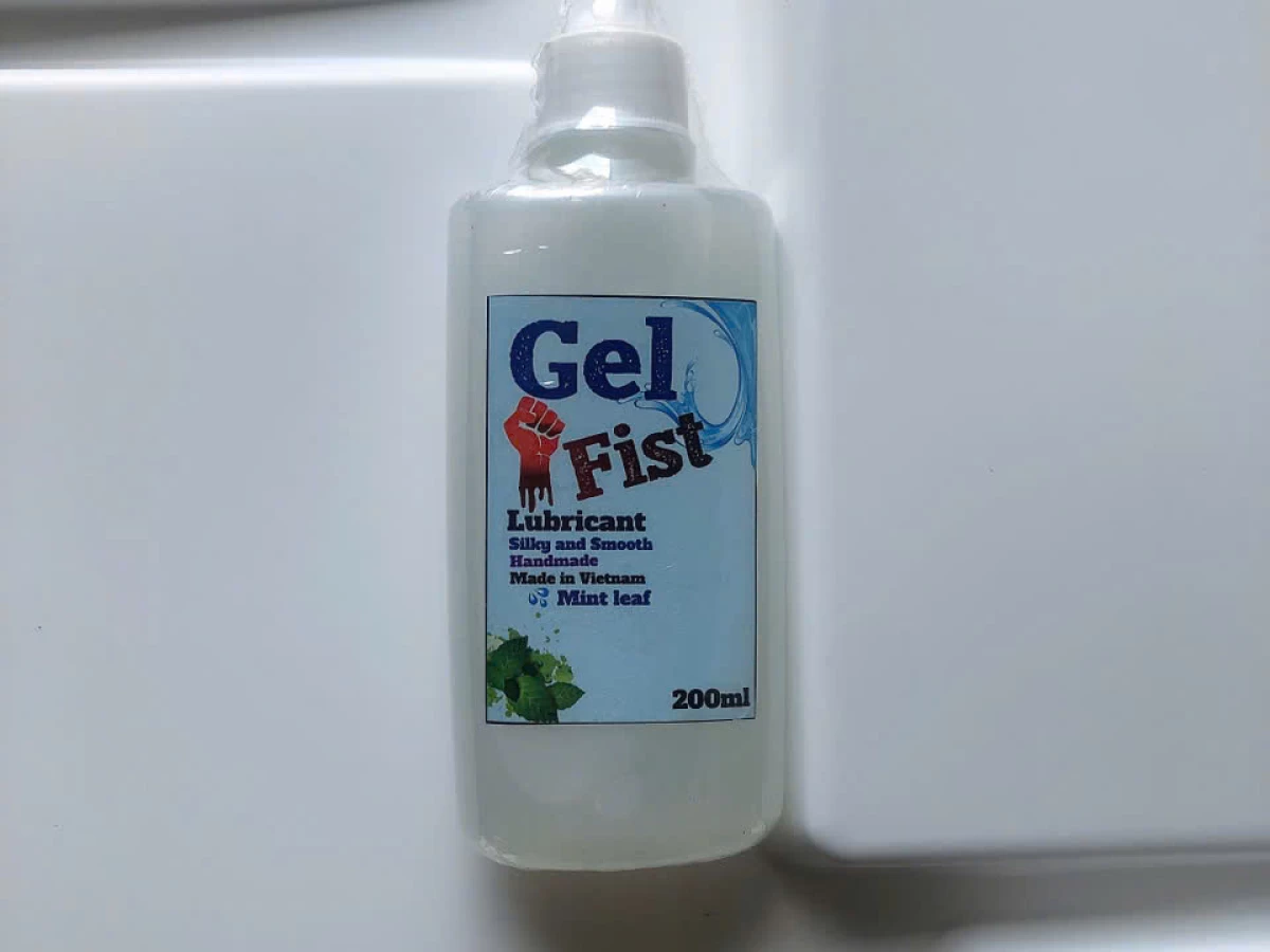 Gel b&ocirc;i trơn Solution 60ml