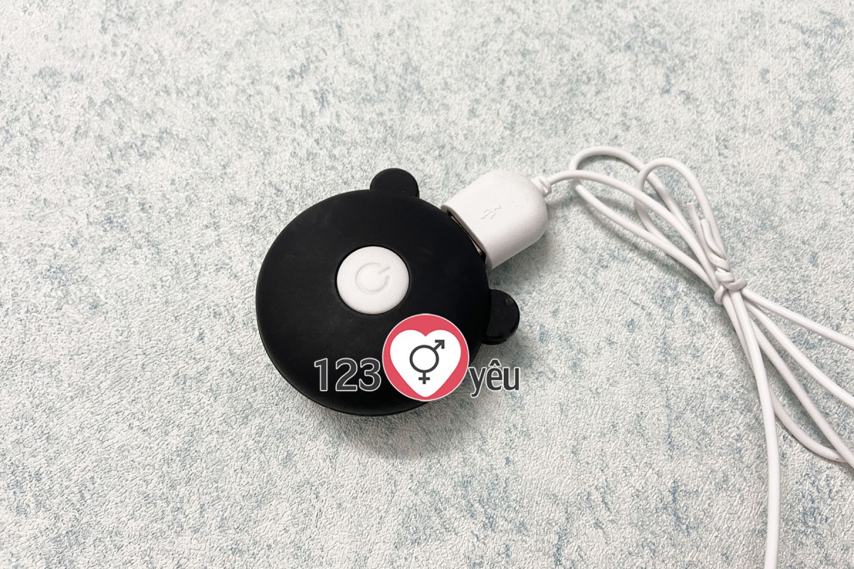 Dương vật giả silicon rung xuất tinh giống thật 4