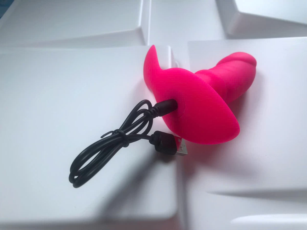 Dương vật giả Lovetoy 2 đầu điều khiển từ xa
